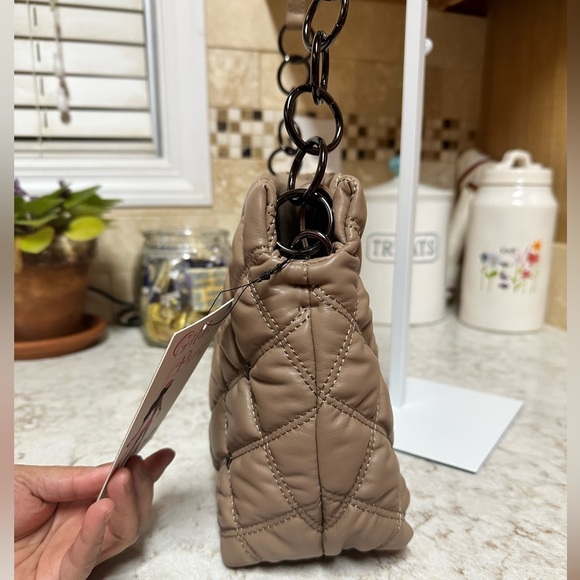 Gilda Paris Waffle Quilted Handbag/Shoulder Bag, NWT, Taupe Color - Picture 6 of 13